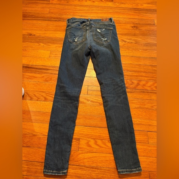 American Eagle Distressed Skinny Jeans - Picture 6 of 6